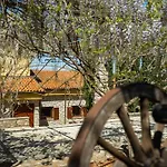 וילה Barotul With Pool