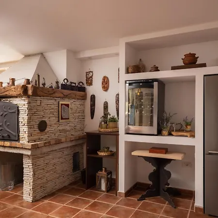 Barotul With Pool Mrljane