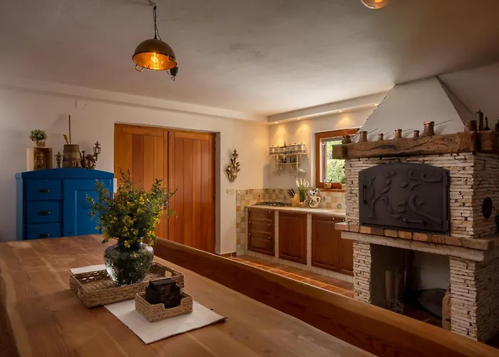 Вилла Barotul With Pool