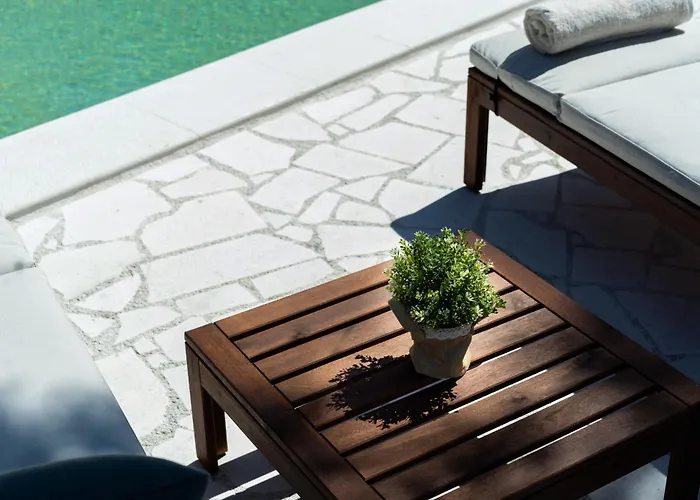 Вилла Barotul With Pool Mrljane